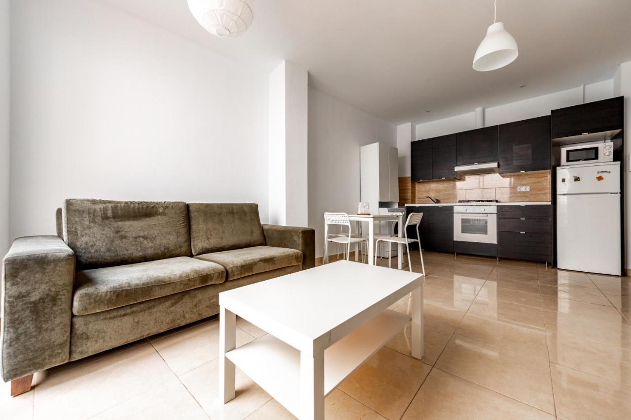 Fun Building Flats By Homeabout Μάλαγα Εξωτερικό φωτογραφία